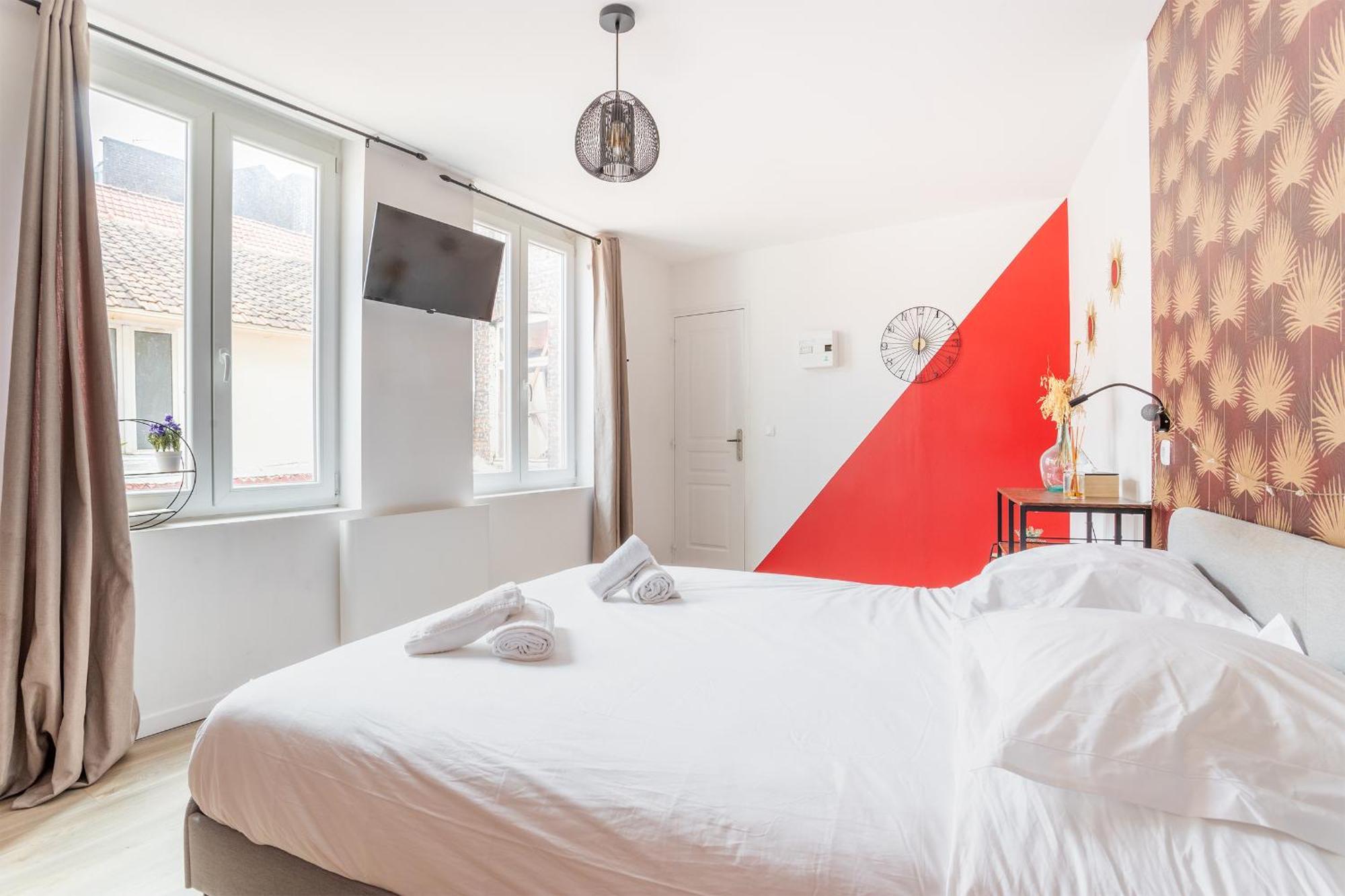S&K Suite Grande Rue Roubaix - Chambre Spacieuse Et Sdb Privee - Netflix Et Cuisine المظهر الخارجي الصورة