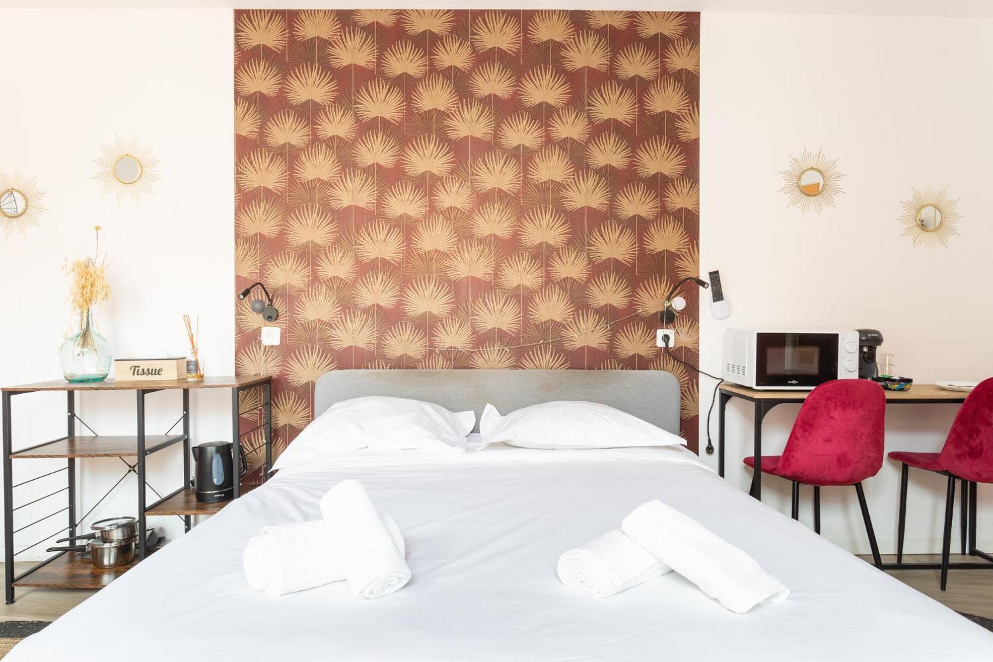 S&K Suite Grande Rue Roubaix - Chambre Spacieuse Et Sdb Privee - Netflix Et Cuisine المظهر الخارجي الصورة